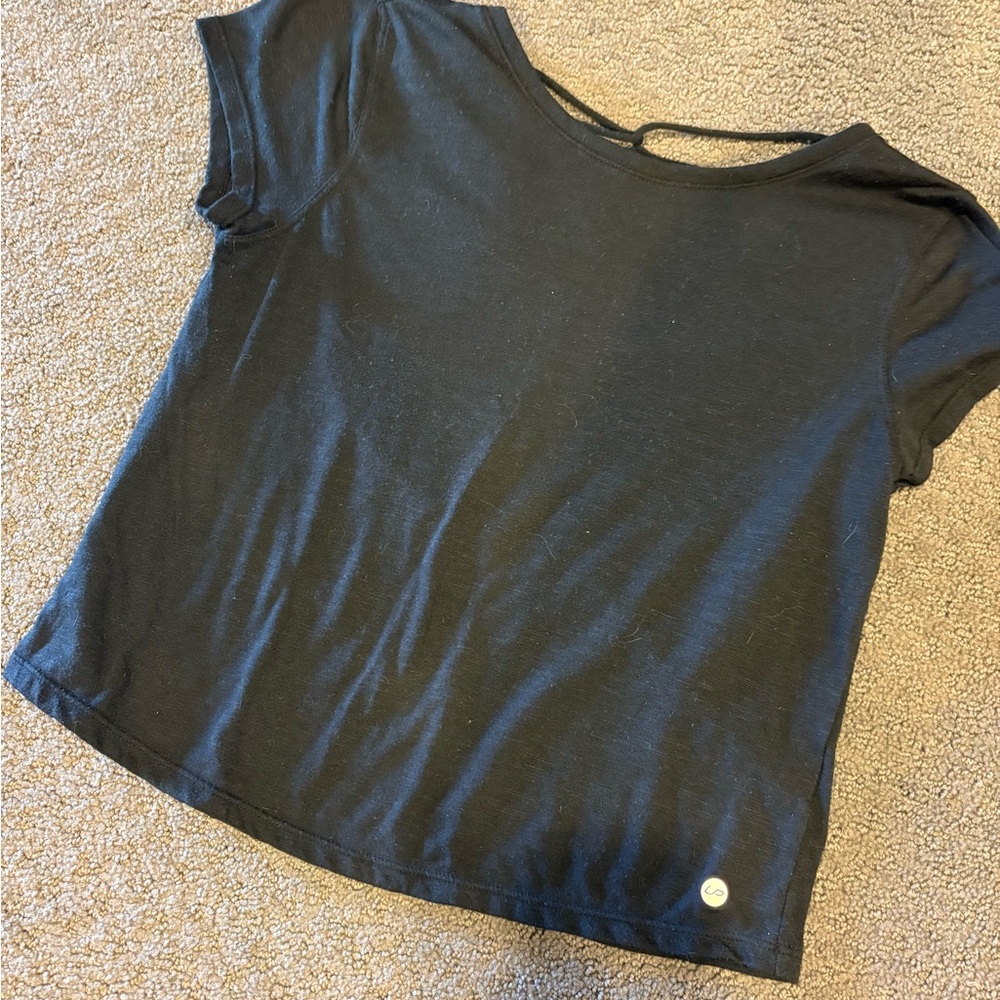 Athletic Black Short Sleeve Women's Crop Athletic Tee